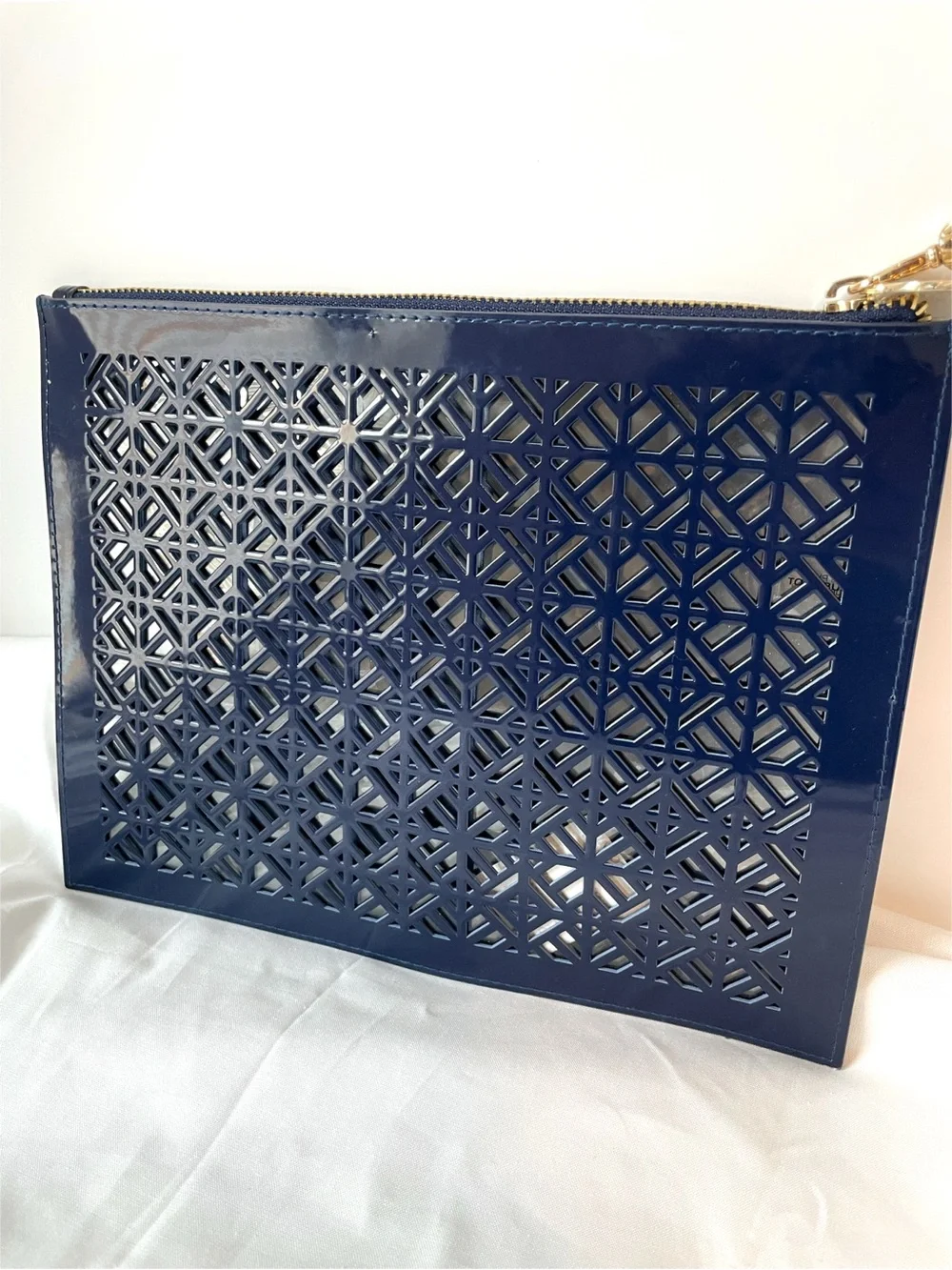 Tory Burch Navy Patent Geometric Cutout Zip Wristlet Clutch w/ Gold Hardware